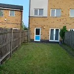 Cosy B1 Studio Apartment